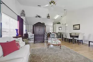 1054 NW Tuscany Dr, Port Saint Lucie, FL 34986 - Photo 8