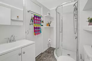921 Laurel Cir, Barefoot Bay, FL 32976 - Photo 18