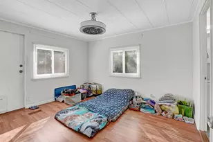 921 Laurel Cir, Barefoot Bay, FL 32976 - Photo 14