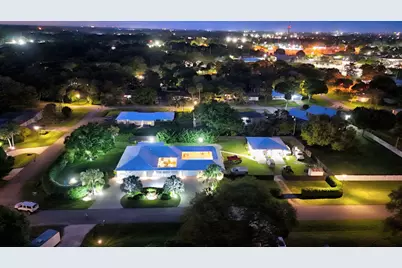 3504 Fontaneda Avenue, Fort Pierce, FL 34947 - Photo 2