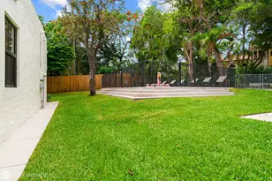828 35th St, West Palm Beach, FL 33407 - Photo 32