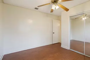 1201 Pine Sage Cir, West Palm Beach, FL 33409 - Photo 22