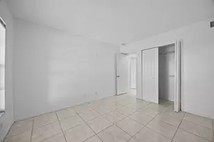 9905 Pineapple Tree Dr, Boynton Beach, FL 33436 - Photo 10