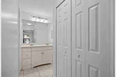 9905 Pineapple Tree Drive, Unit #210, Boynton Beach, FL 33436 - Photo 14