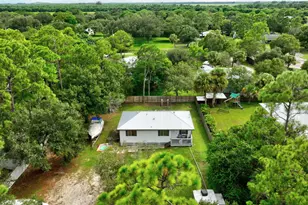 9555 Orange Ave, Fort Pierce, FL 34945 - Photo 18