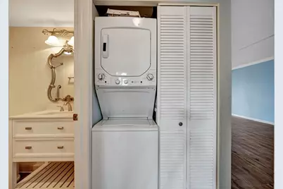 313 Lake Circle, Unit #212, North Palm Beach, FL 33408 - Photo 20