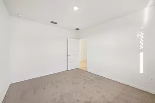 5453 Hampton Park Cir, Vero Beach, FL 32966 - Photo 18