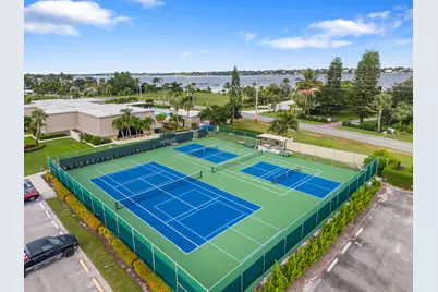 1800 SE Saint Lucie Boulevard, Unit #11-203, Stuart, FL 34996 - Photo 34