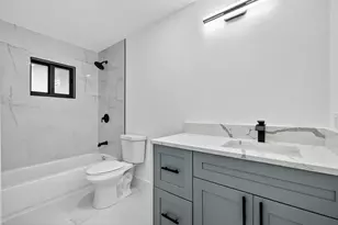 617 SE Whitmore Dr, Port Saint Lucie, FL 34984 - Photo 20