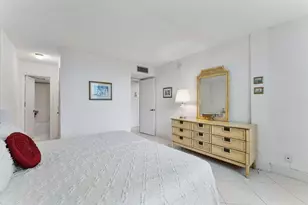 1009 N Ocean Blvd, Pompano Beach, FL 33062 - Photo 10