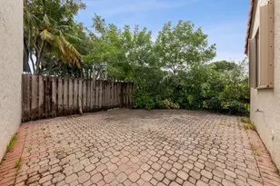 5775 Fox Hollow Dr, Boca Raton, FL 33486 - Photo 16