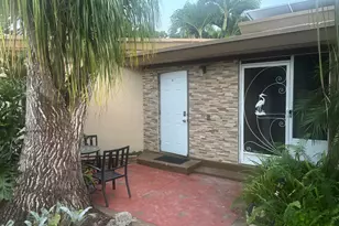2424 Grant St, Hollywood, FL 33020 - Photo 1