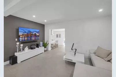 520 NE 135th Street, North Miami, FL 33161 - Photo 24