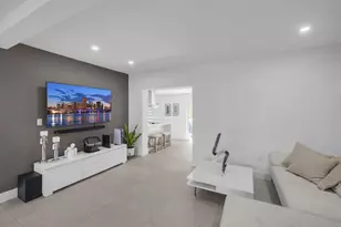 520 NE 135th St, North Miami, FL 33161 - Photo 24