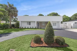 520 NE 135th St, North Miami, FL 33161 - Photo 36