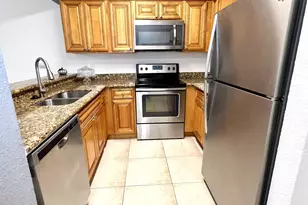 1581 Balfour Point Dr, West Palm Beach, FL 33411 - Photo 4