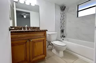 1581 Balfour Point Dr, West Palm Beach, FL 33411 - Photo 14