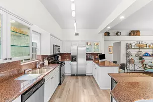 5100 Lake Catalina Dr, Boca Raton, FL 33496 - Photo 10