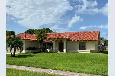 1655 Farmington Circle, Wellington, FL 33414 - Photo 2