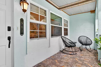 901 39th Court, West Palm Beach, FL 33407 - Photo 2
