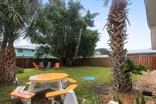 722 Granada St, Fort Pierce, FL 34949 - Photo 22