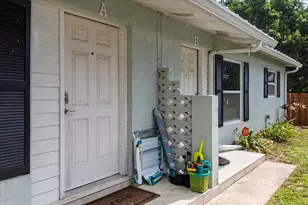 722 Granada St, Fort Pierce, FL 34949 - Photo 2