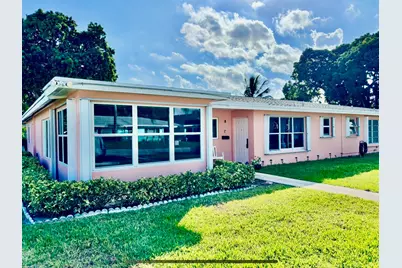 360 Main Boulevard #B, Boynton Beach, FL 33435 - Photo 1