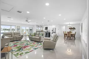 1564 Thumb Point Dr, Fort Pierce, FL 34949 - Photo 10