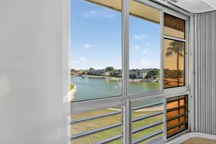 2724 N Garden Dr Unit, Lake Worth, FL 33461 - Photo 12