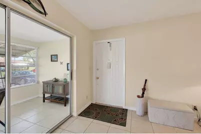 1225 Club Drive W, Unit #B, Delray Beach, FL 33445 - Photo 4