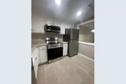 1638 Embassy Drive, Unit #102, West Palm Beach, FL 33401 - Photo 2
