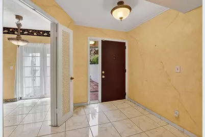 6758 Canary Palm Circle, Boca Raton, FL 33433 - Photo 6