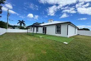 5403 NW Chicopa St, Port Saint Lucie, FL 34983 - Photo 10