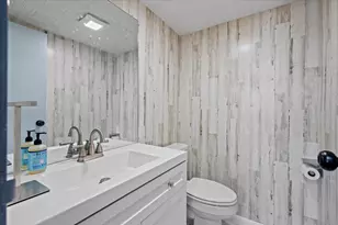 300 Waterway Dr S, Lantana, FL 33462 - Photo 4