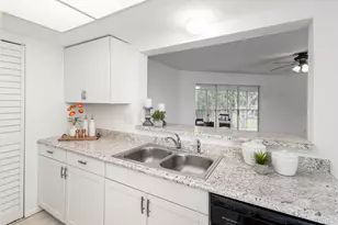 3254 SE Aster Ln, Stuart, FL 34994 - Photo 8