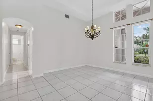 21719 Marigot Dr, Boca Raton, FL 33428 - Photo 6
