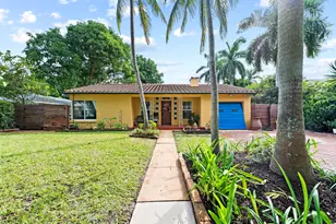 225 Cornell Dr, Lake Worth Beach, FL 33460 - Photo 1