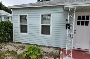 405 2nd Ave S, Lake Worth, FL 33460 - Photo 2