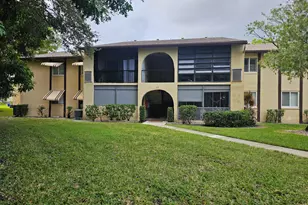 312 Pine Ridge Cir, Greenacres, FL 33463 - Photo 1