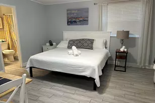 1258 Beach Road Unit #9 Studio, Singer Island, FL 33404 - Photo 4