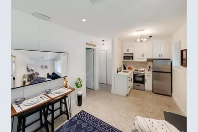 1258 Beach Road, Unit #7, Singer Island, FL 33404 - Photo 8