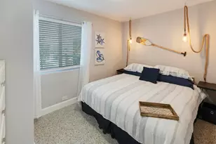 1258 Beach Rd, Singer Island, FL 33404 - Photo 10