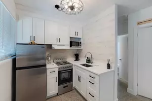 1258 Beach Rd, Singer Island, FL 33404 - Photo 1