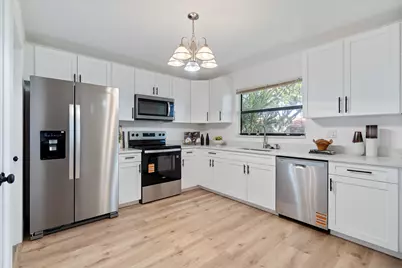 4580 Rosewood Tree Court, Unit #B, Boynton Beach, FL 33436 - Photo 8