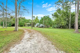13173 24th Ct N, Loxahatchee Groves, FL 33470 - Photo 6