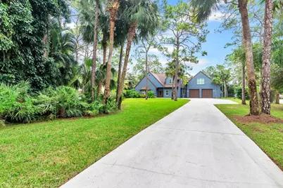 10070 Trailwood Circle, Jupiter, FL 33478 - Photo 2