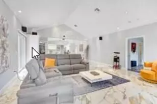 8370 Whispering Oak Way, West Palm Beach, FL 33411 - Photo 4