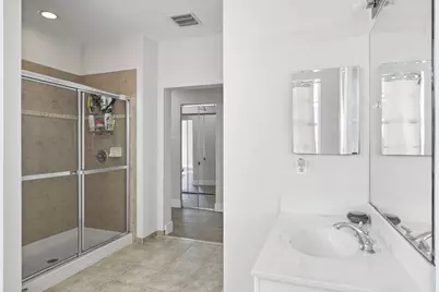 122 Via Castilla, Jupiter, FL 33458 - Photo 16