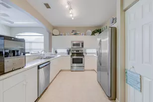 601 Southstar Dr, Fort Pierce, FL 34949 - Photo 12