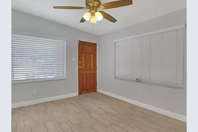 1031 NW 23rd Way, Fort Lauderdale, FL 33311 - Photo 6